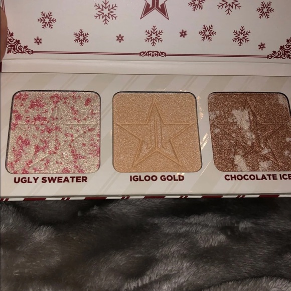SOLD Jeffree Star exclusive peppermint frost - Picture 4 of 5